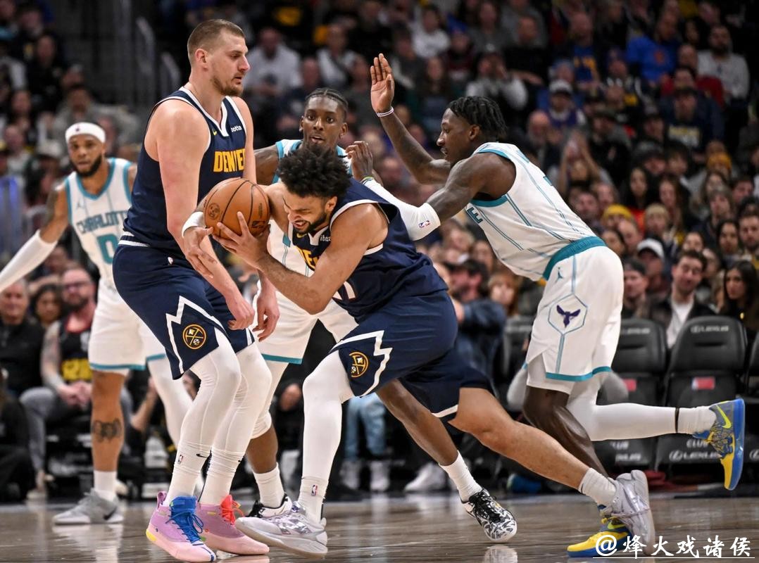 约基奇37+9+8掘金力克活塞 76人险胜爵士3连胜