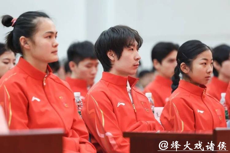 亮点和挑战并存——访米兰冬奥会中国体育代表团秘书长王磊